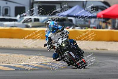 media/Apr-10-2022-SoCal Trackdays (Sun) [[f104b12566]]/Turn 2 (1135am)/